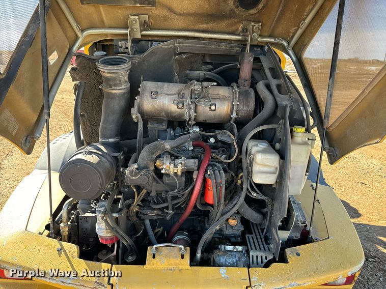 image for item DK6742 2019 John Deere 324L wheel loader