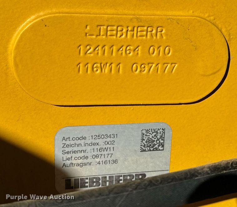 image for item DK6742 2019 John Deere 324L wheel loader