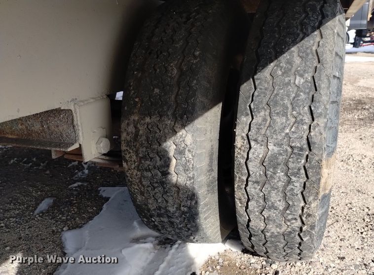 image for item DK8984 1996 Fleming  TD824-A10 equipment trailer