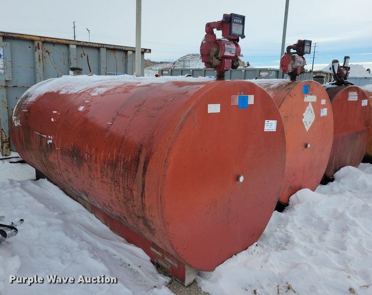 image for item DL7842 Fuel tank