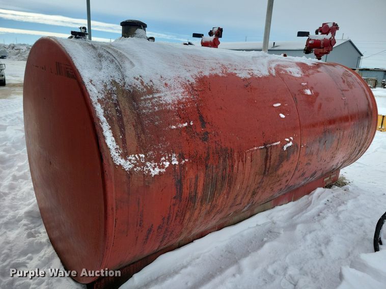 image for item DL7842 Fuel tank