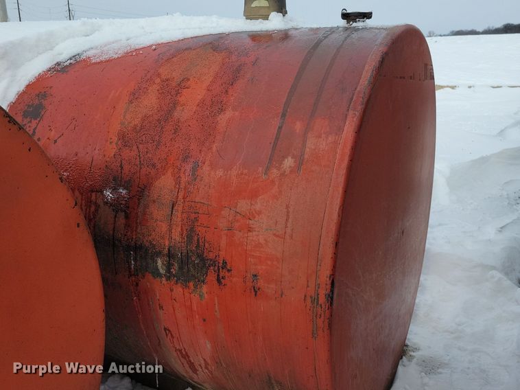 image for item DL7842 Fuel tank