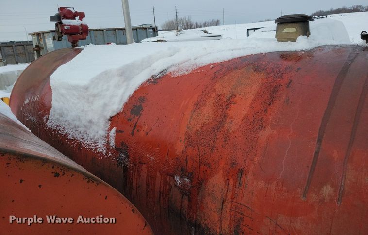 image for item DL7842 Fuel tank