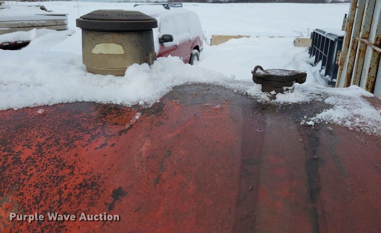 image for item DL7842 Fuel tank