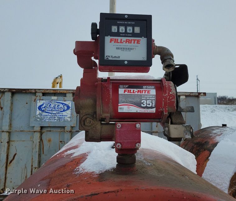 image for item DL7842 Fuel tank