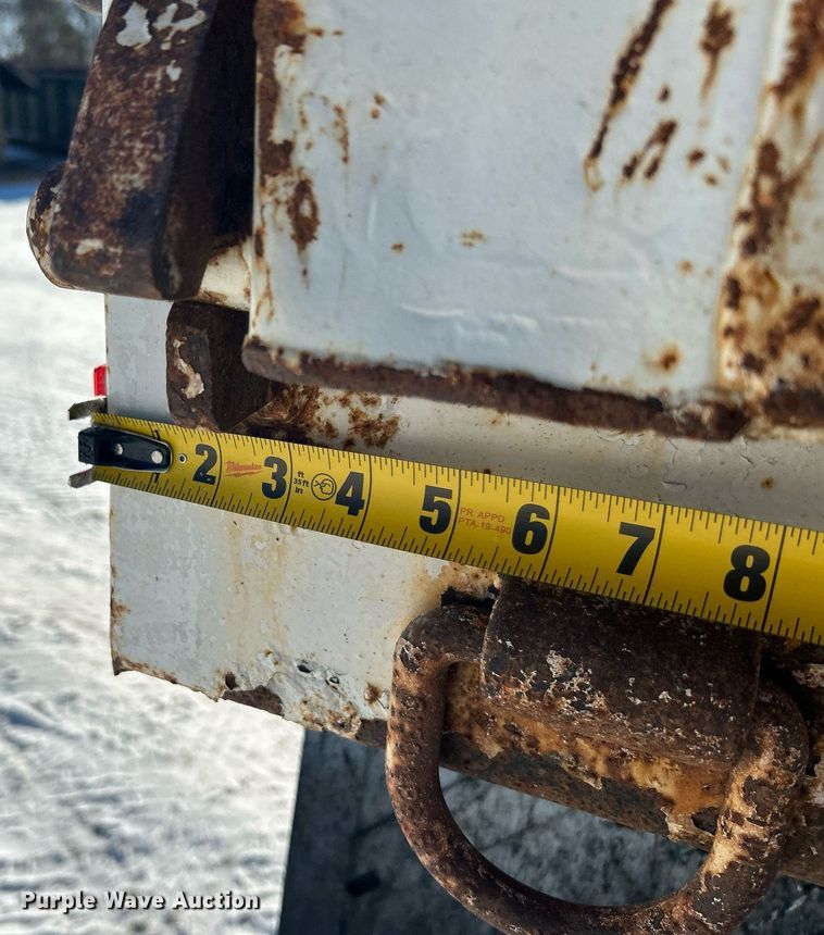 image for item DN0655 2001 International  2554 dump truck