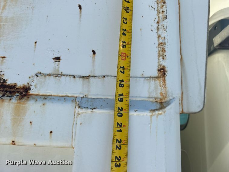 image for item DN0655 2001 International  2554 dump truck