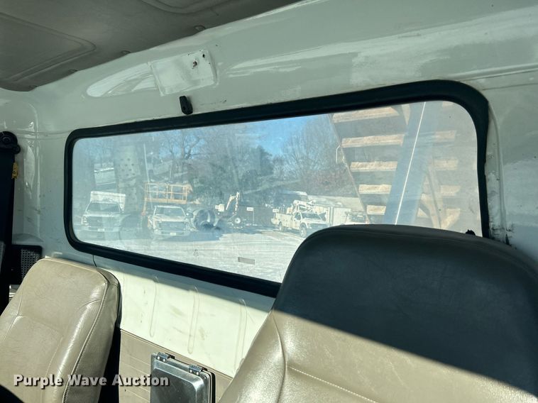 image for item DN0655 2001 International  2554 dump truck