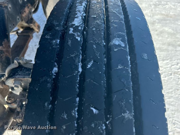 image for item DN0655 2001 International  2554 dump truck