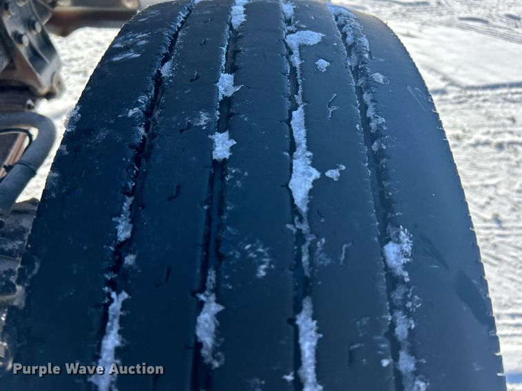 image for item DN0655 2001 International  2554 dump truck