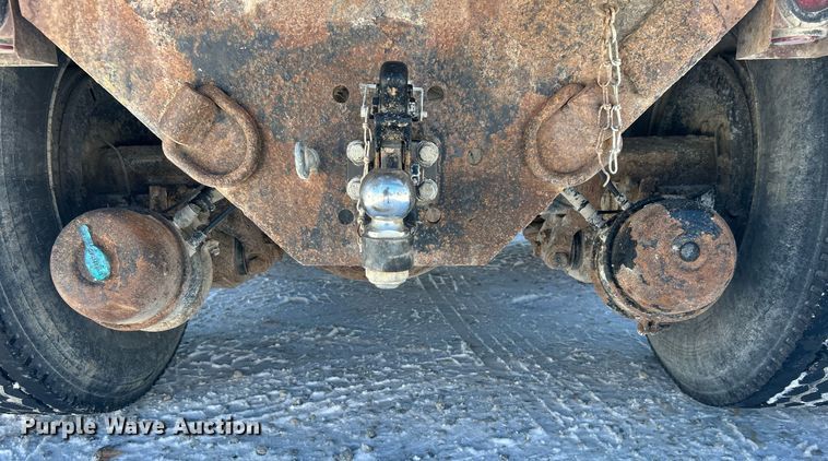 image for item DN0655 2001 International  2554 dump truck