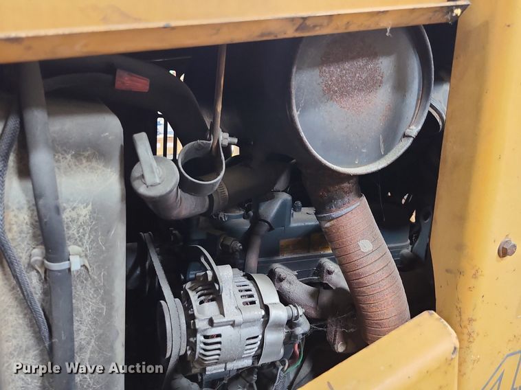 image for item DN8249 1996 Case 460 trencher