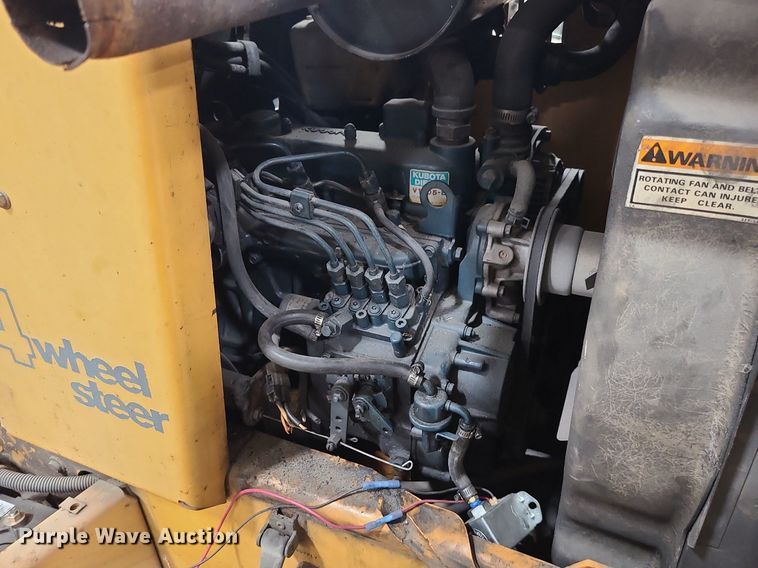 image for item DN8249 1996 Case 460 trencher