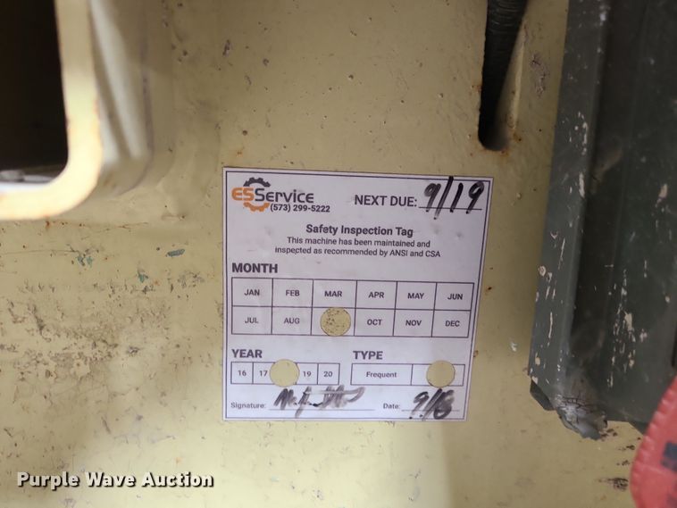 image for item DN8253 2006 JLG 2630ES scissor lift