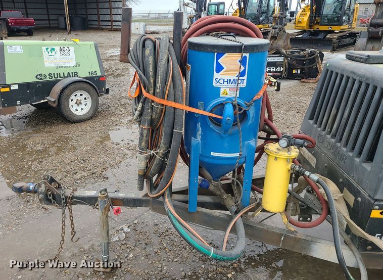 image for item DN8254 Sullair 185DPQ JD air compressor