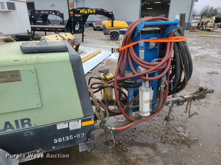 image for item DN8254 Sullair 185DPQ JD air compressor