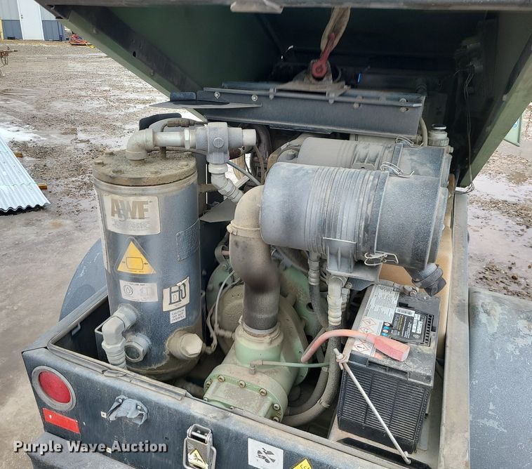 image for item DN8254 Sullair 185DPQ JD air compressor