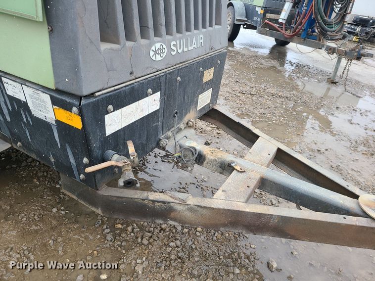 image for item DN8255 Sullair 185DPQ JD air compressor