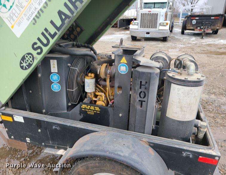 image for item DN8255 Sullair 185DPQ JD air compressor