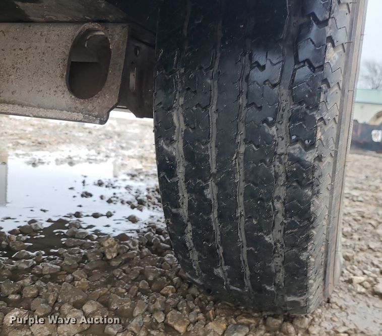 image for item DN8255 Sullair 185DPQ JD air compressor