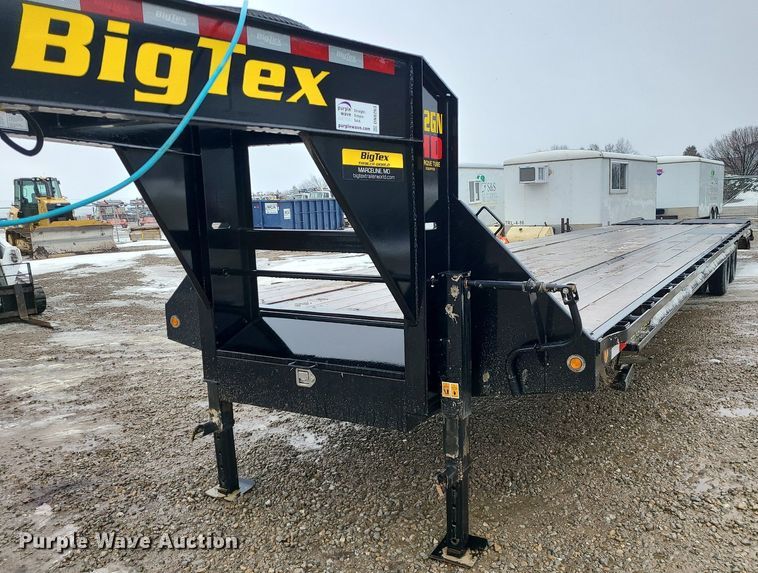 image for item DN8263 2023 Big Tex 22GN-35BK+5MR equipment trailer