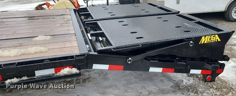 image for item DN8263 2023 Big Tex 22GN-35BK+5MR equipment trailer