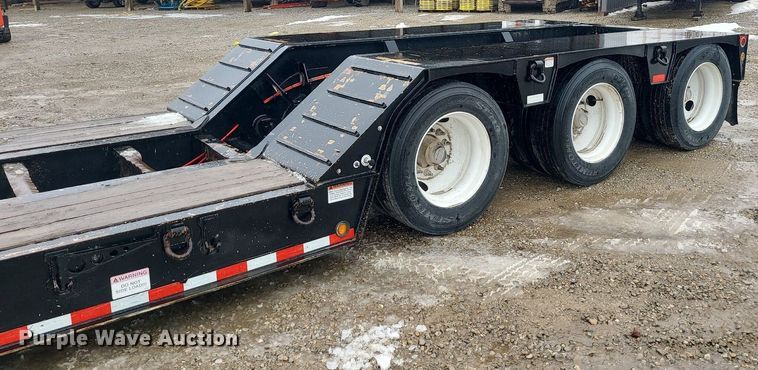 image for item DN8270 2021 Kaufman lowboy equipment trailer
