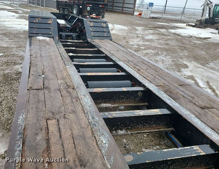 image for item DN8270 2021 Kaufman lowboy equipment trailer