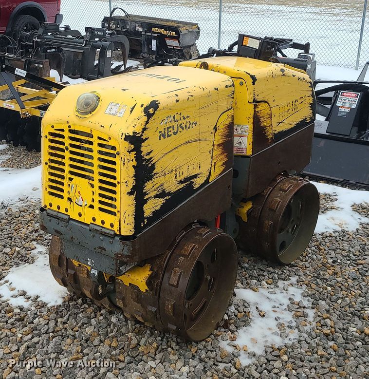 image for item DN8285 Wacker Nueson double drum vibratory roller