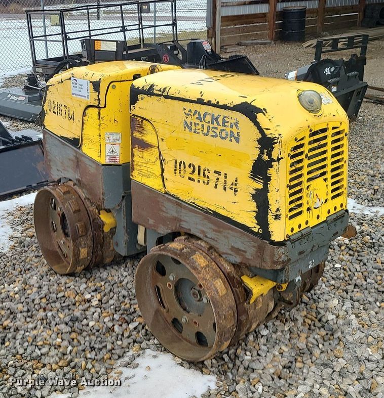 image for item DN8285 Wacker Nueson double drum vibratory roller