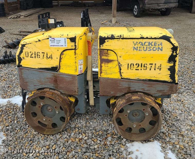 image for item DN8285 Wacker Nueson double drum vibratory roller