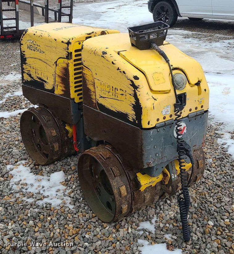 image for item DN8285 Wacker Nueson double drum vibratory roller