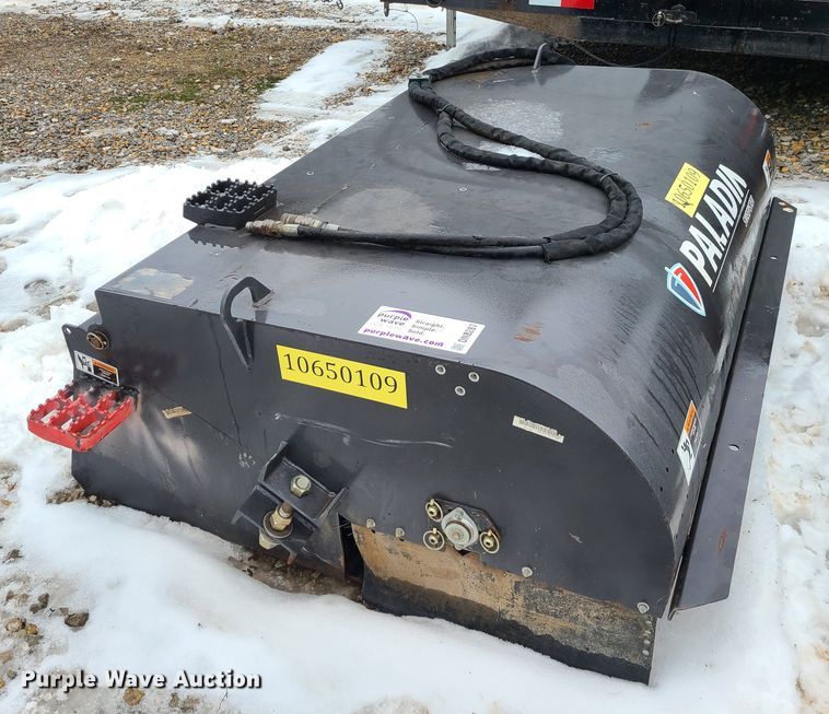 image for item DN8287 Paladin skid steer broom