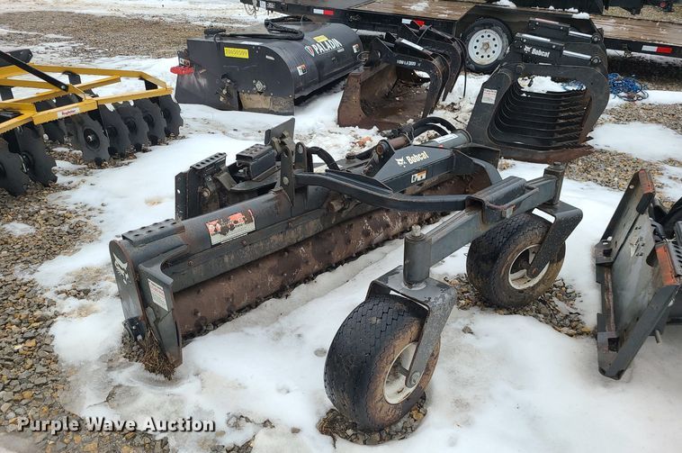 image for item DN8289 2018 Bobcat 84SCH skid steer soil conditioner