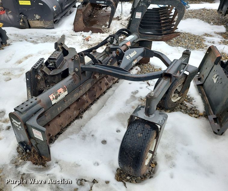 image for item DN8289 2018 Bobcat 84SCH skid steer soil conditioner