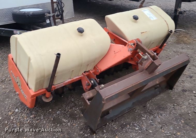 image for item DN8302 Landpride straw crimper