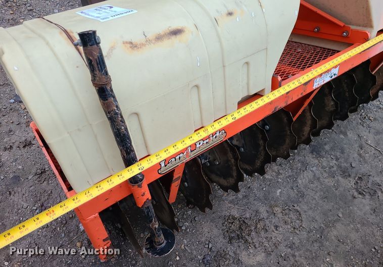 image for item DN8302 Landpride straw crimper