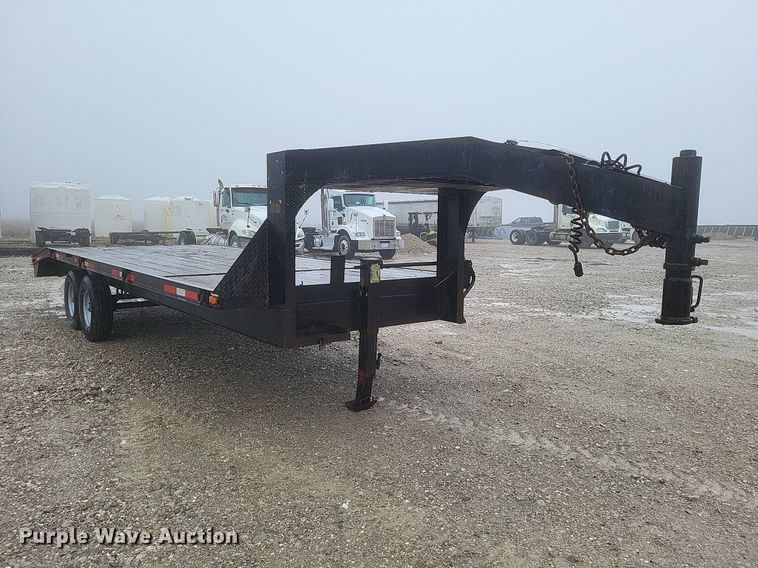 image for item DO4808 1994 Econoline  CG325DE equipment trailer