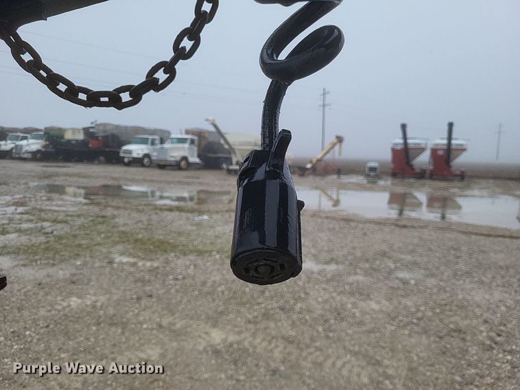 image for item DO4808 1994 Econoline  CG325DE equipment trailer