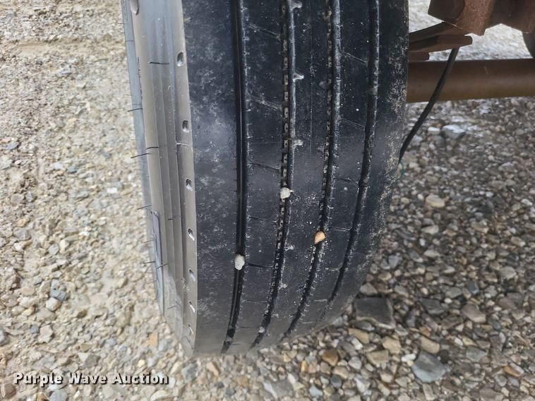 image for item DO4808 1994 Econoline  CG325DE equipment trailer