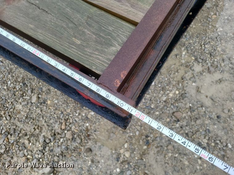 image for item DO4808 1994 Econoline  CG325DE equipment trailer