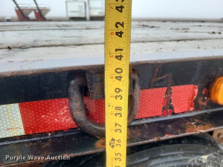 image for item DO4808 1994 Econoline  CG325DE equipment trailer