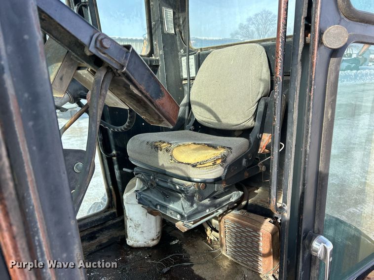 image for item DQ1081 1990 John Deere 770 motor grader