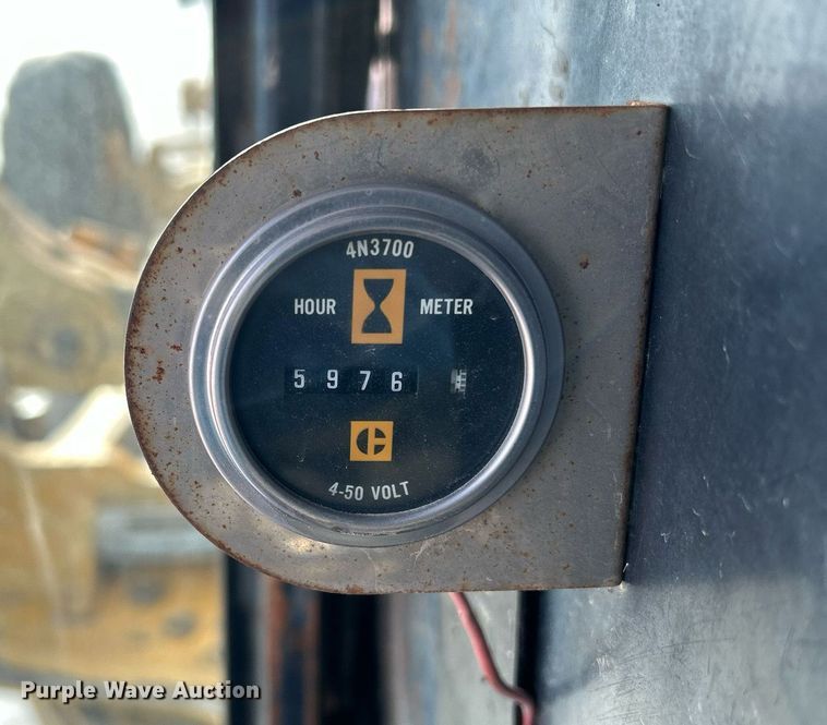 image for item DQ1081 1990 John Deere 770 motor grader