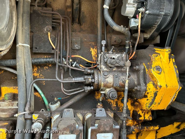 image for item DQ1081 1990 John Deere 770 motor grader