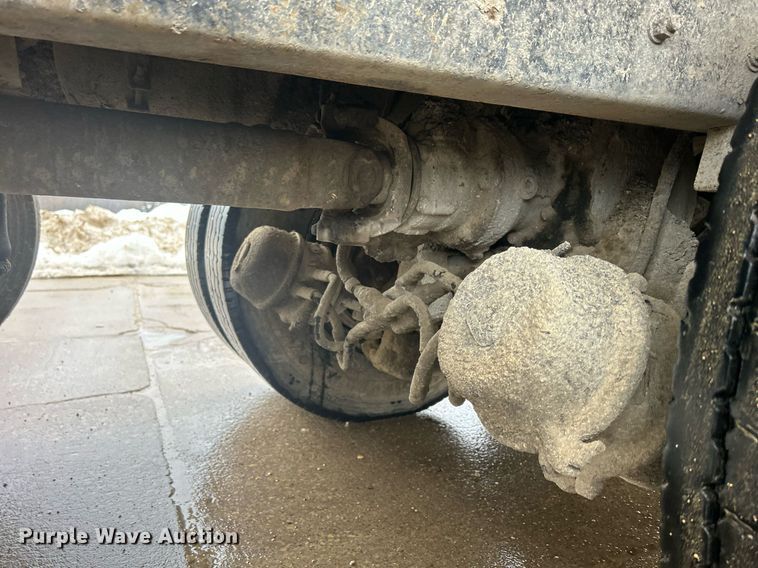 image for item DQ1084 1991 Mack RD690S live-bottom truck