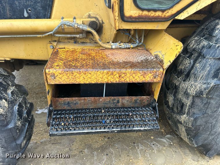 image for item DQ1085 1990 Caterpillar 416 backhoe