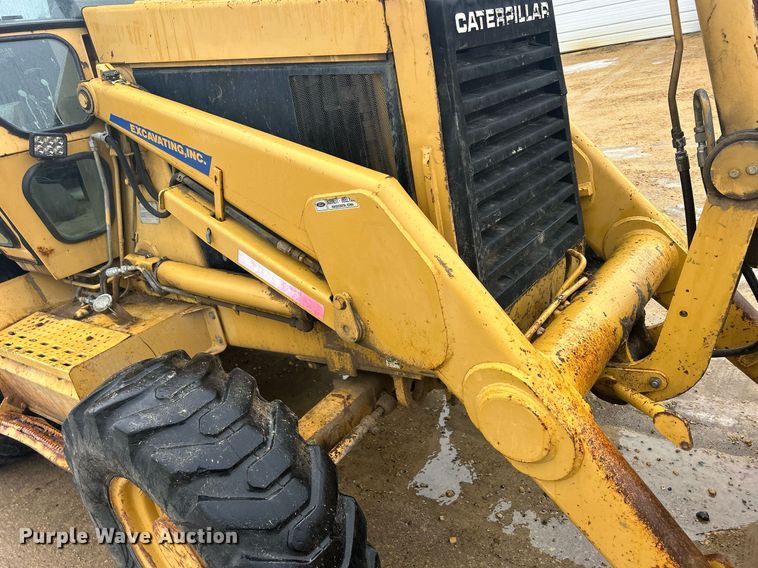 image for item DQ1085 1990 Caterpillar 416 backhoe