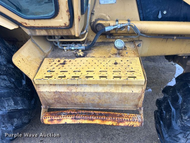 image for item DQ1085 1990 Caterpillar 416 backhoe