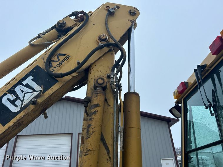 image for item DQ1085 1990 Caterpillar 416 backhoe